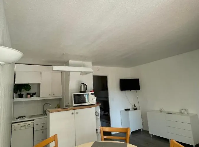 - Benoit La Baule-Escoublac